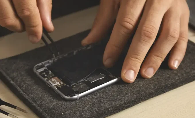When to Replace Your Phone Battery
